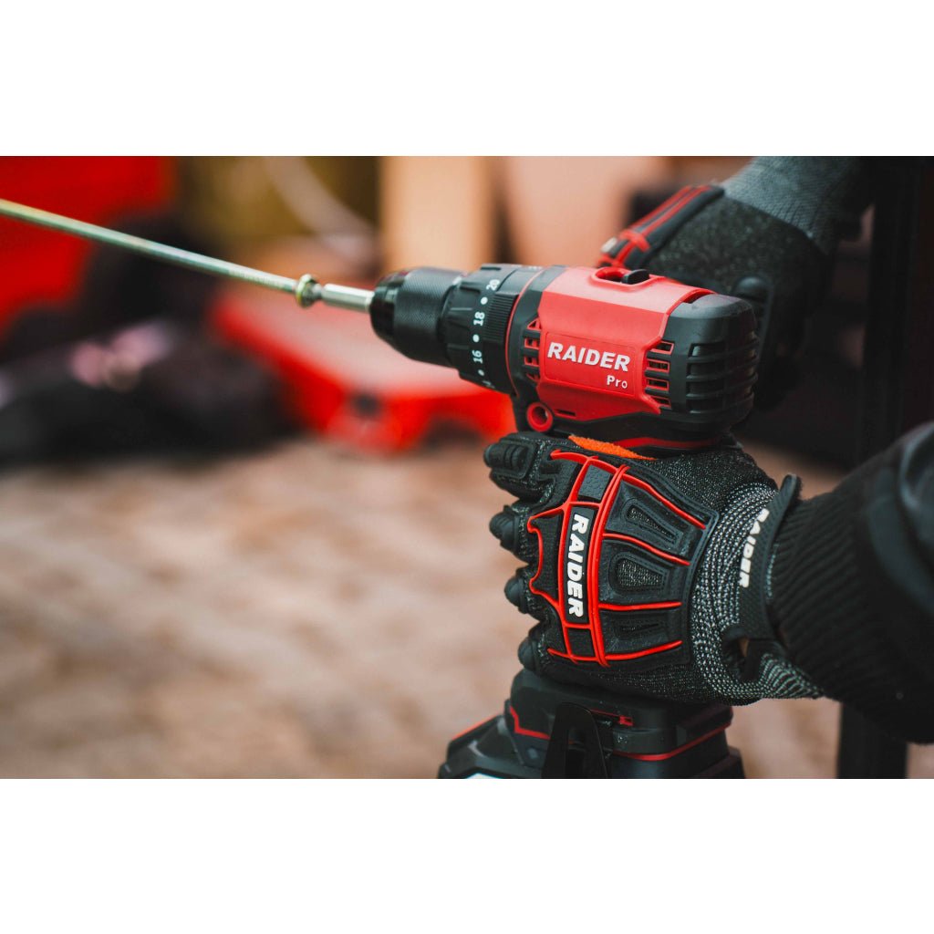 RAIDER R20 Bormasina cu percutie brushless 13mm60Nm Solo RDP - YBID20 Motorul fără perii oferă o eficiență mai mare, o durată de viață mai lungă a sculei și o uzură mai mică Dispune de o man Raider - scule electrice si unelte profesionale - BricoMart