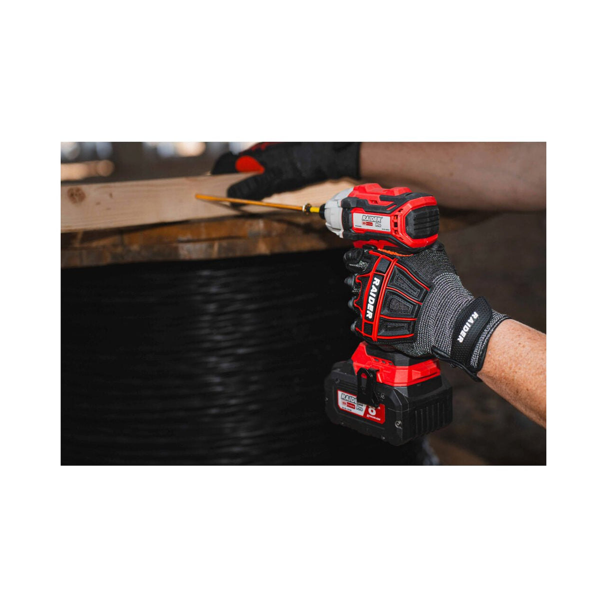 RAIDER R20 Masina insurubat cu impact HEX1/4 180Nm RDP - BCHID20 Solo Motor fără perii Iluminare LED integrată Produsul vine fără acumulator și încărcător Raider - scule electrice si unelte profesionale - BricoMart