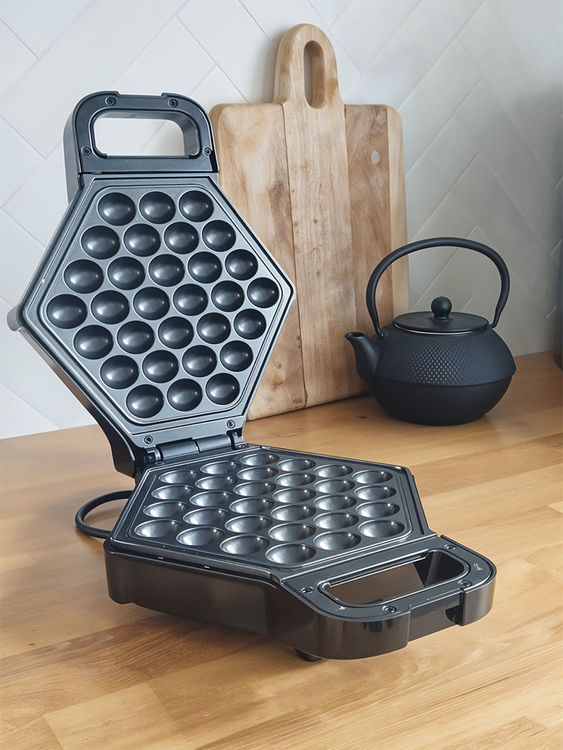 LUND 68014 GOFRISÜTŐ 700W 