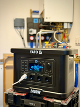 Statie incarcare portabila YATO YT-83095, 2400 W, 2232 wh - imagine 11
