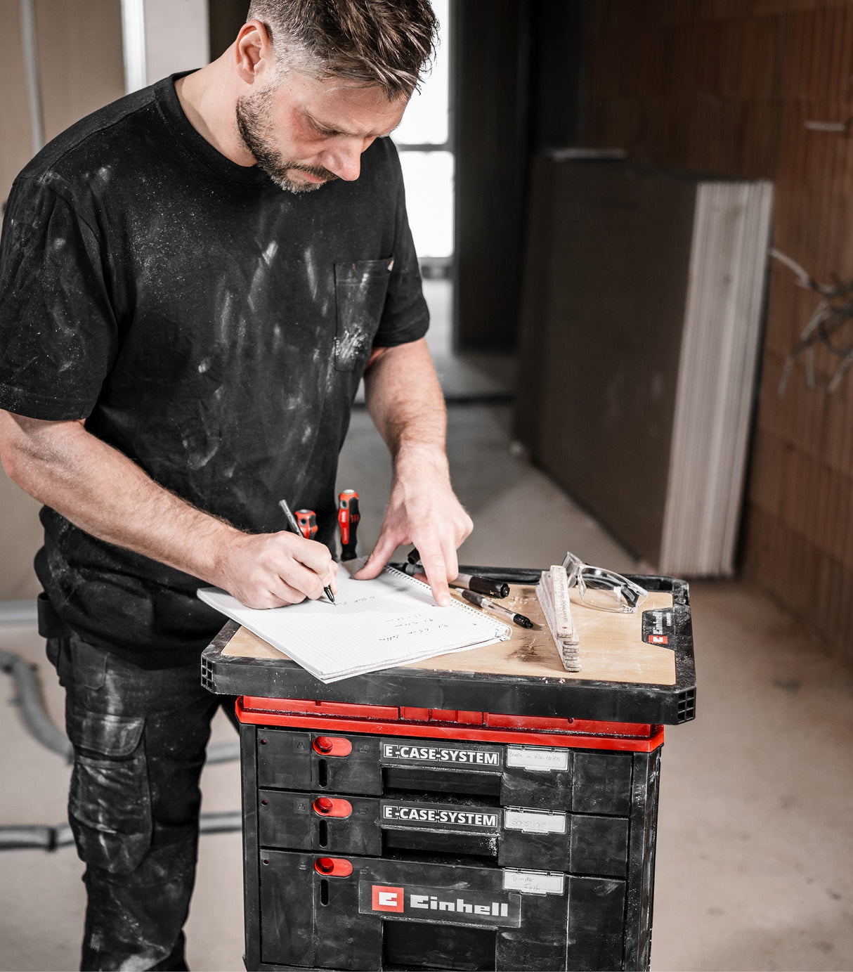 Sistem de cutii de transport Einhell E - Case Arbeitsplatte BricoMart - scule electrice si unelte profesionale - BricoMart