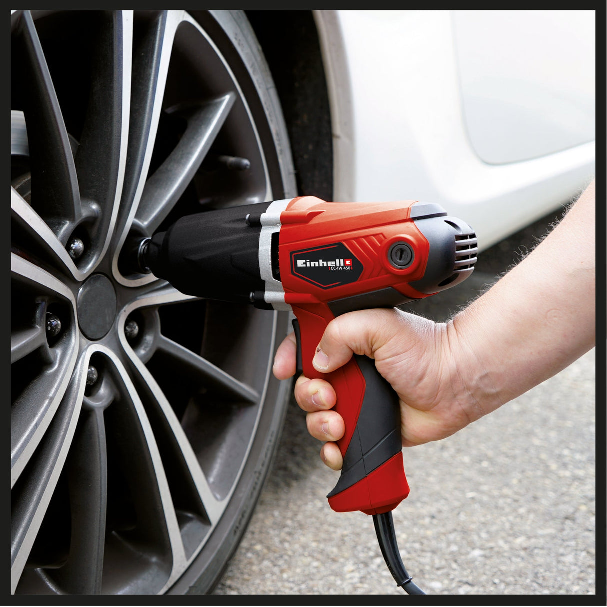 Surubelnita electrica cu impact Einhell CC - IW 450 (450W, 300Nm, comutator basculant pentru rotatie in sensul acelor de ceasornic/in sens invers acelor de ceasornic, incl. biti pentru chei tubulare de 17/19/21/22mm Einhell - scule electrice si unelte profesionale - BricoMart
