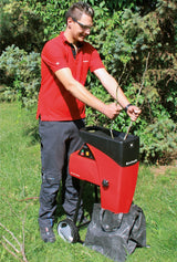 Tocator electric de crengi si resturi vegetale silentios Einhell GC - RS 2540, rola de taiere, comutator de directie, deschidere mare a buncarului, sasiu robust, inclusiv sac pentru deseuri de gradina Einhell - scule electrice si unelte profesionale - BricoMart