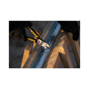 TOP MASTER PRO Cleste sfic 200mm TMP Material:Cr - Ni, de 2 ori mai durabil decat Cr - V Cu 50% mai putin efort decat modelul standard Top Master Pro - scule electrice si unelte profesionale - BricoMart